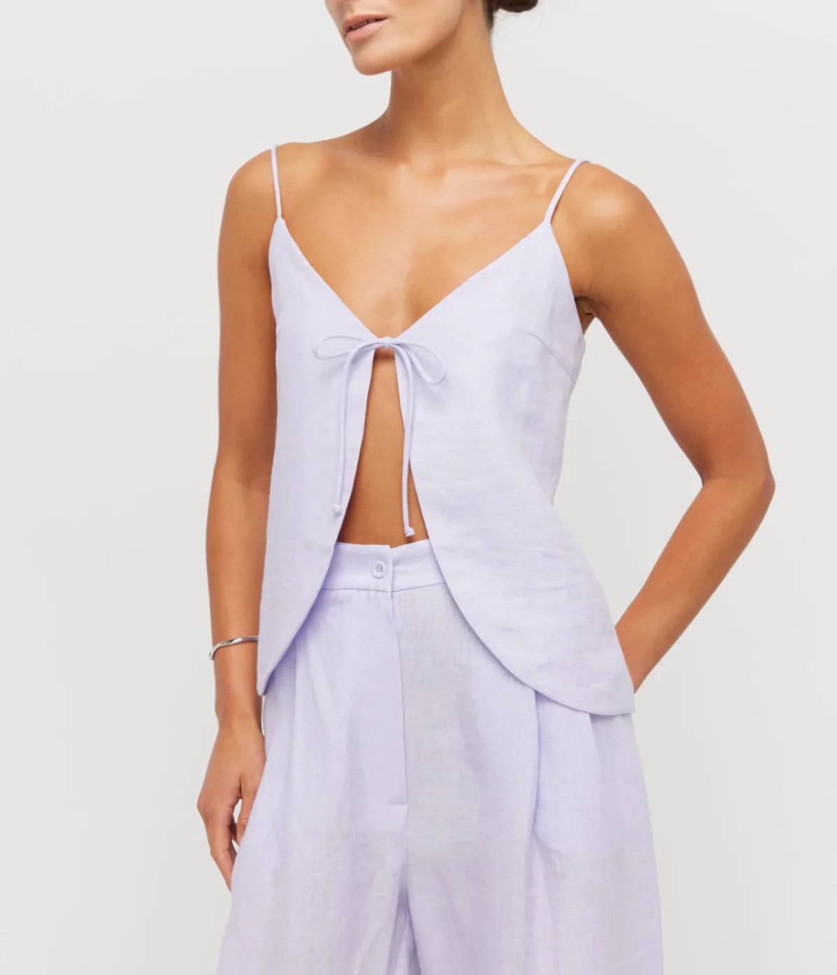 Almendra Linen Tie Top In Lilac