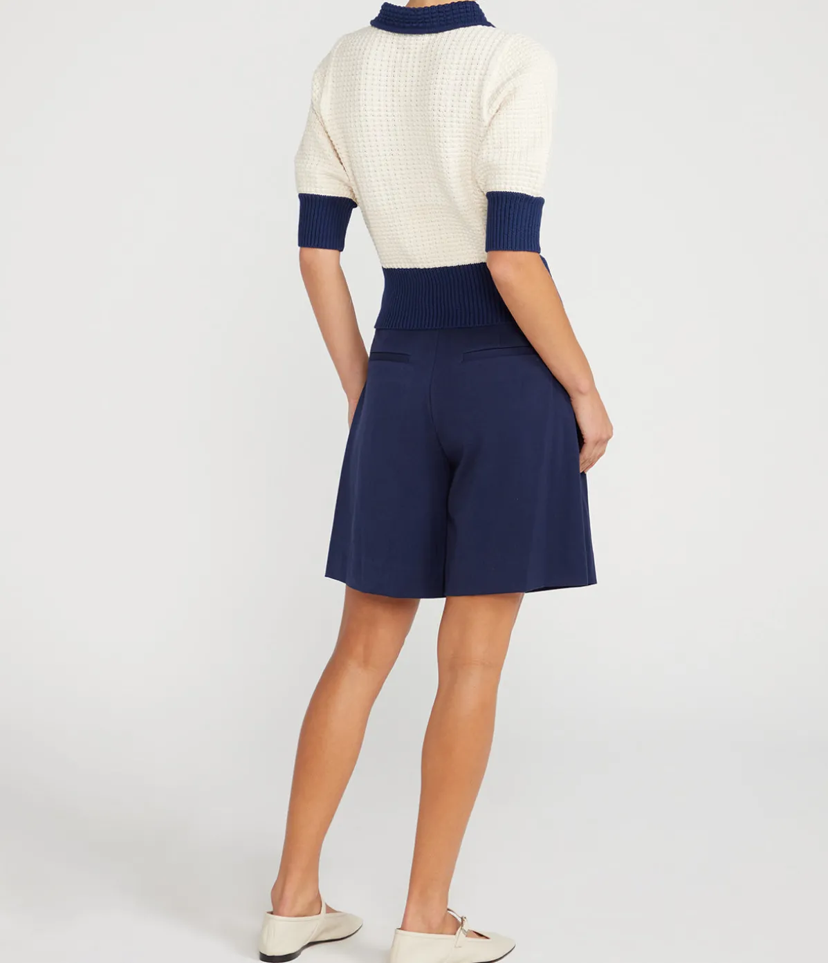 Altea Short Sleeve Sweater In Ivory And Navy