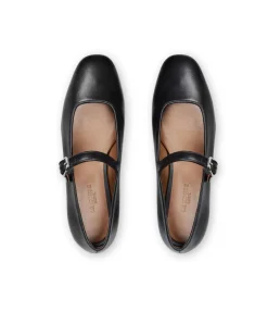 Classic Mary Jane In Black Leather