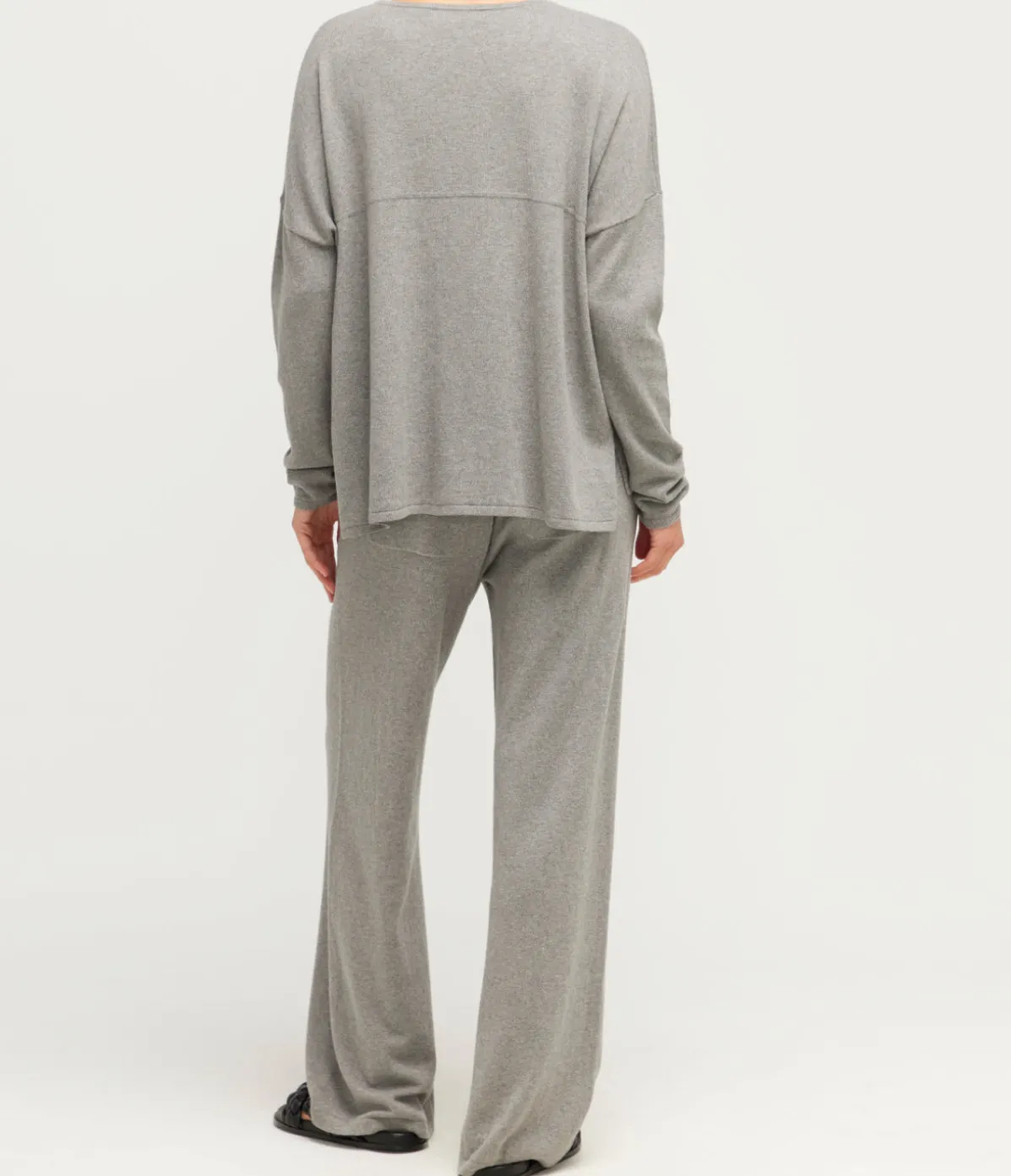 Cotton Cashmere Long Sleeve Knit In Uniform
