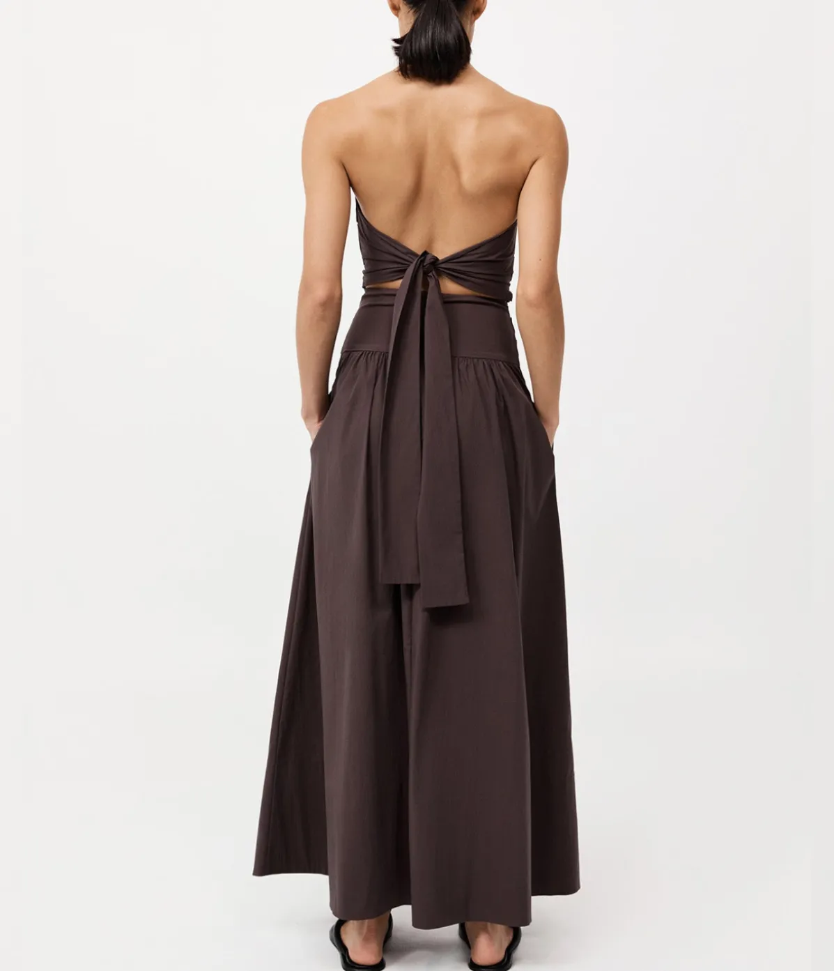 Gathered Strapless Tie Back Dress In Chocolate Plum