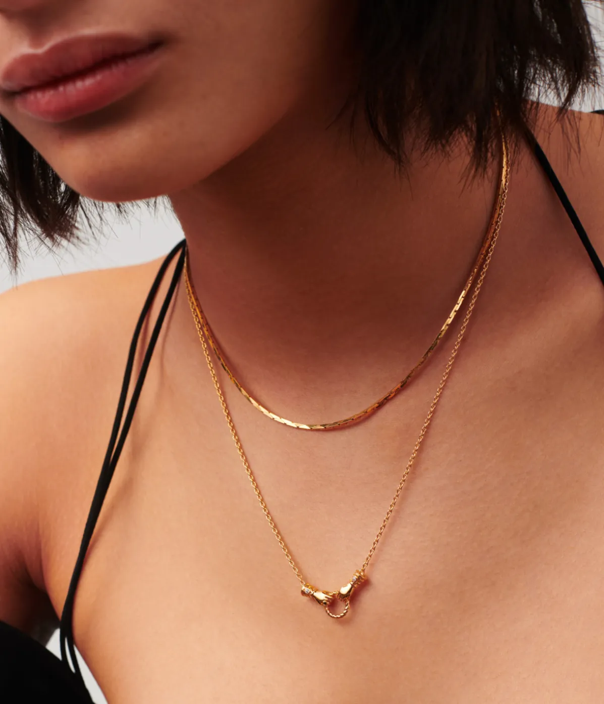 Harris Reed In Good Hands Mini Pendant Slider Necklace In Gold