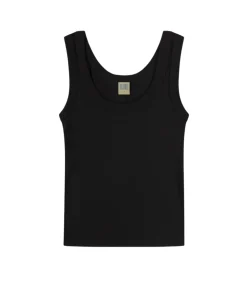 Hillie Scoop Neck Tank In Black