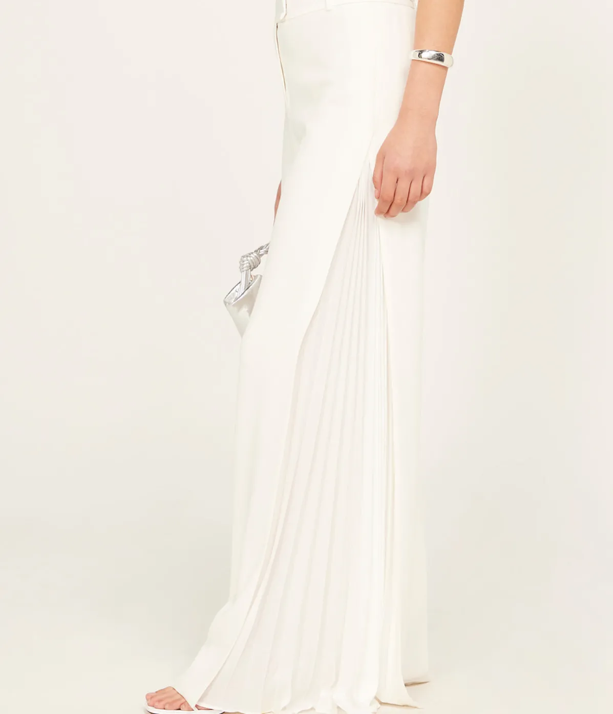 Lilo Pleated Pant In Ivory