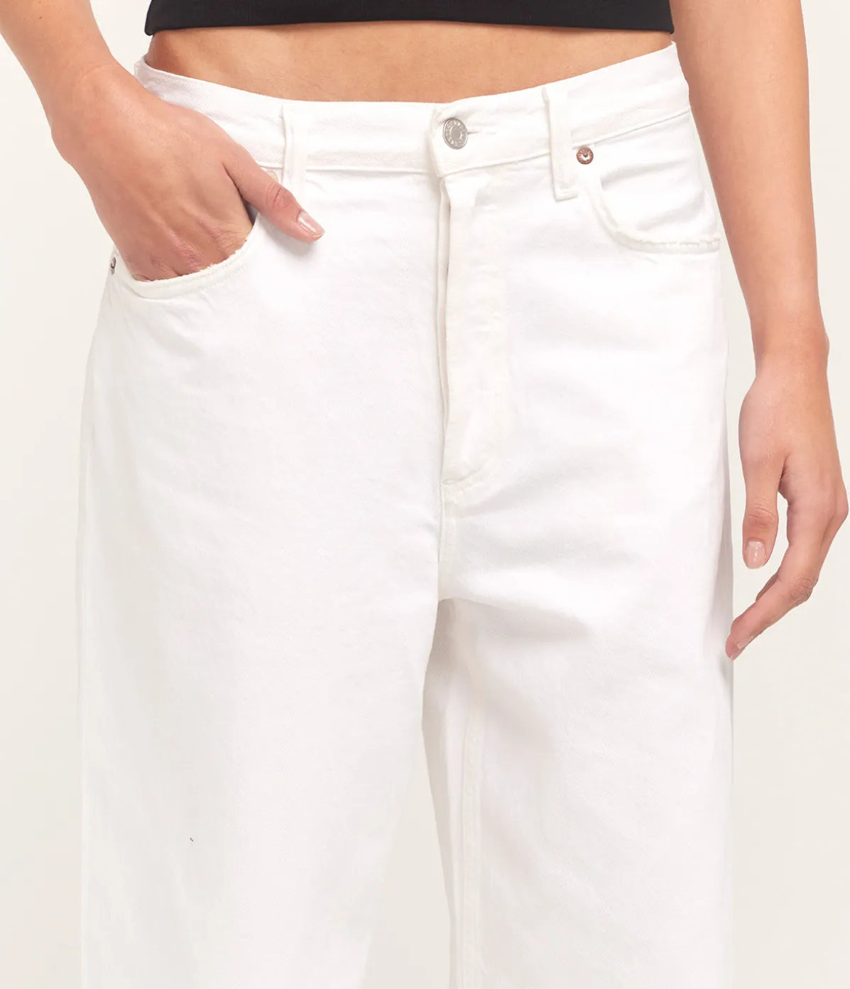 Low Slung Baggy Jean In Milkshake