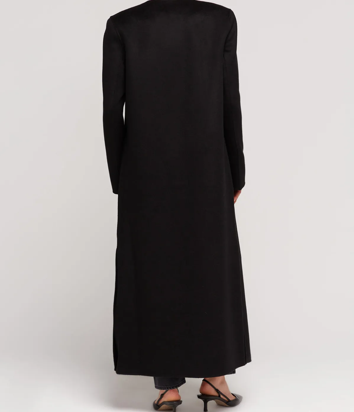 Martil Cashmere Blend Coat In Black