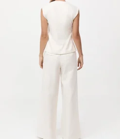 Minimal Tailored Vest In Ivory