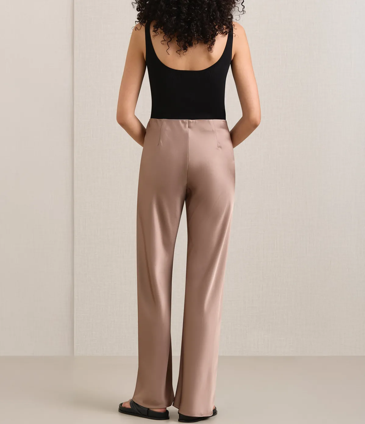 Myrna Pant In Mocha