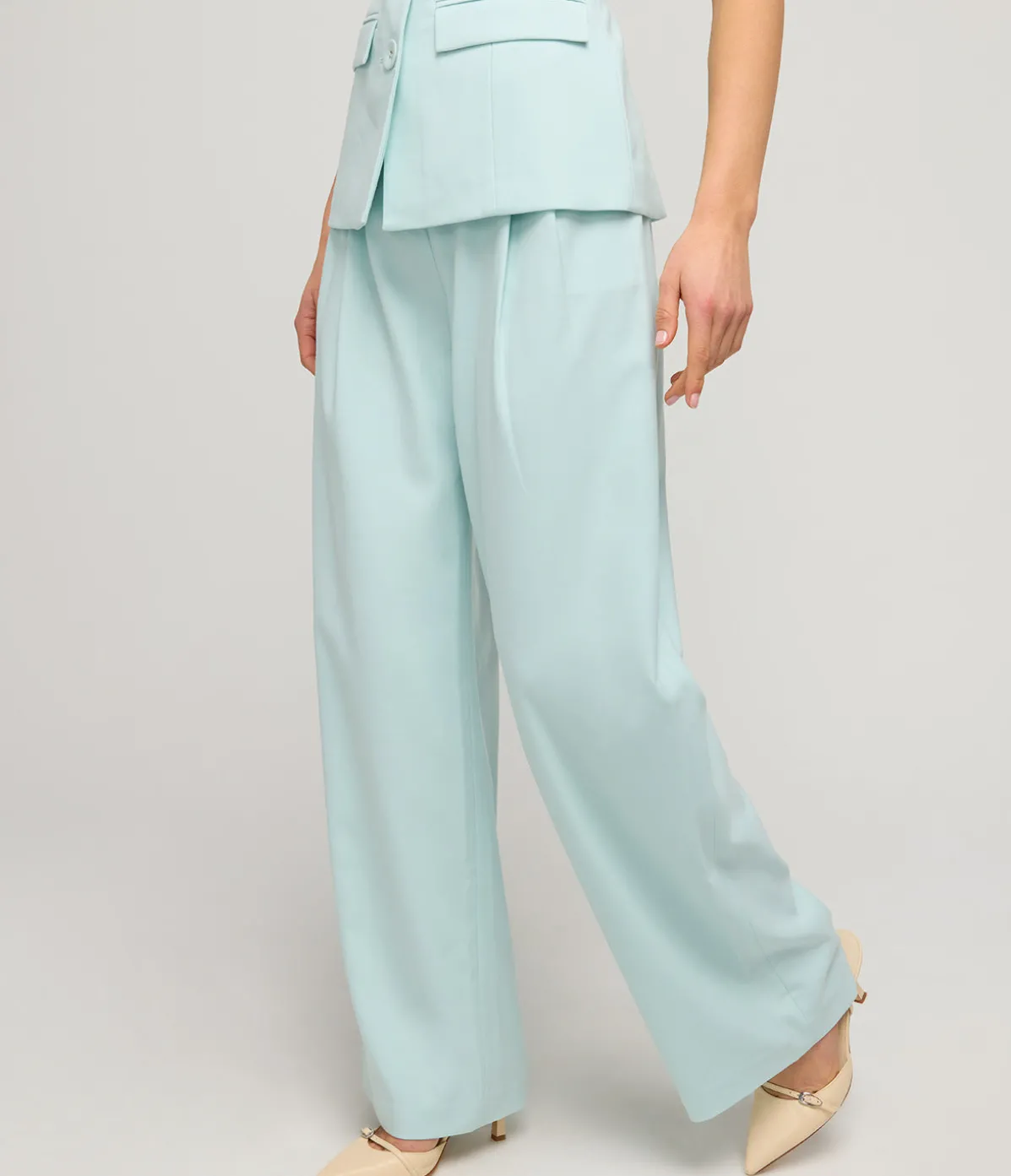 Nico Tailored Pants In Ice Blue