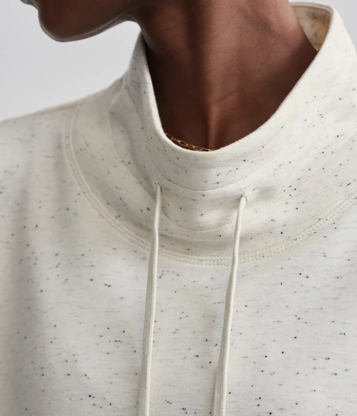 Oakdale Sweat In Ivory Marl Fleck