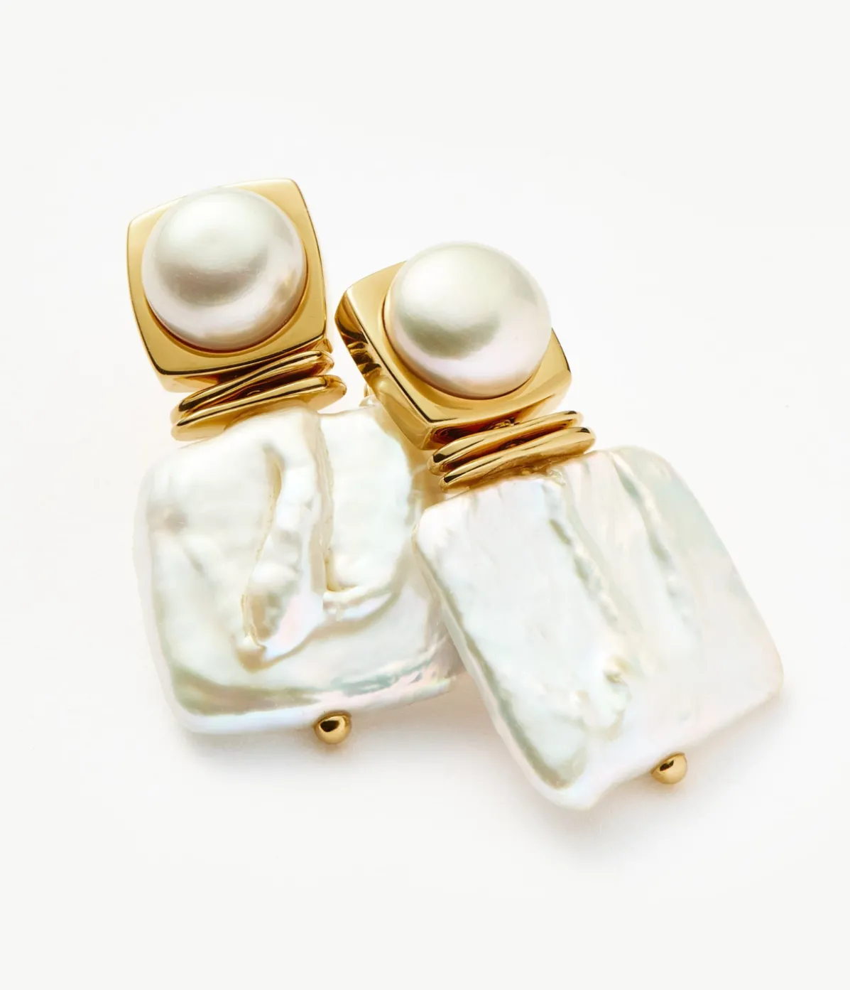 Square Button Pearl Small Hoop Earrings In Gold