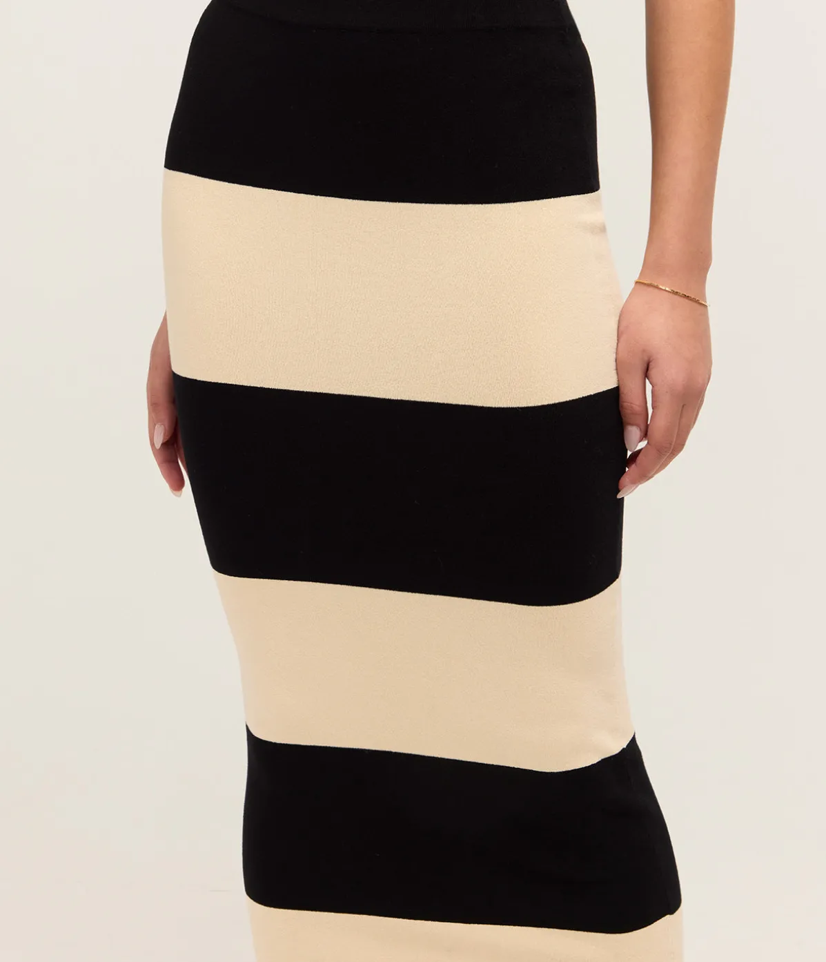 Theo Skirt In Cream And Black